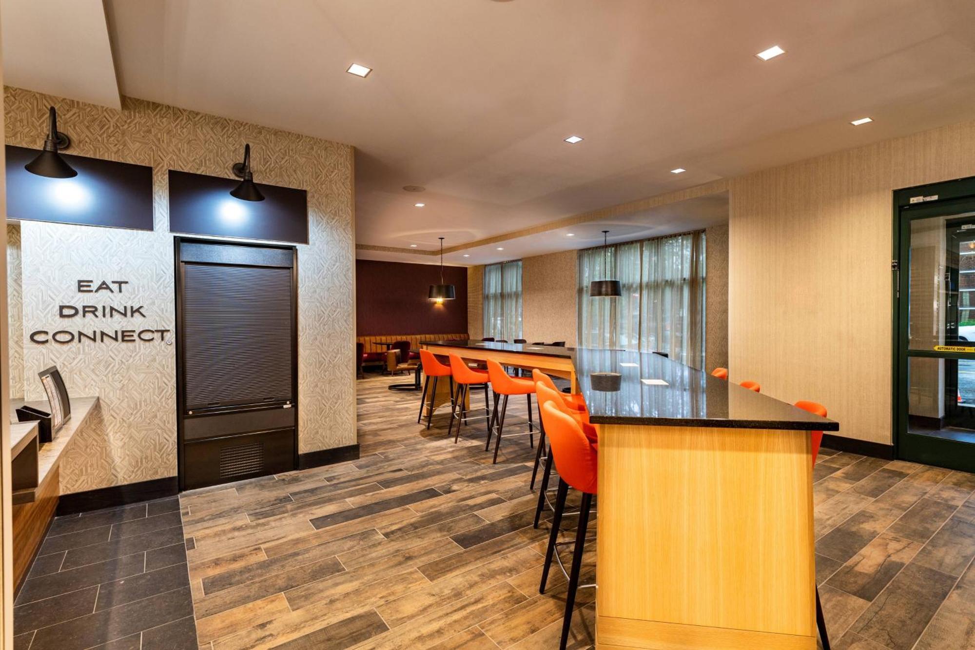 Courtyard Winston-Salem Downtown Hotel Ngoại thất bức ảnh
